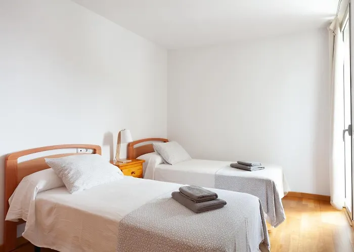 Lets Holidays Amazing Front Sea Views 公寓 *