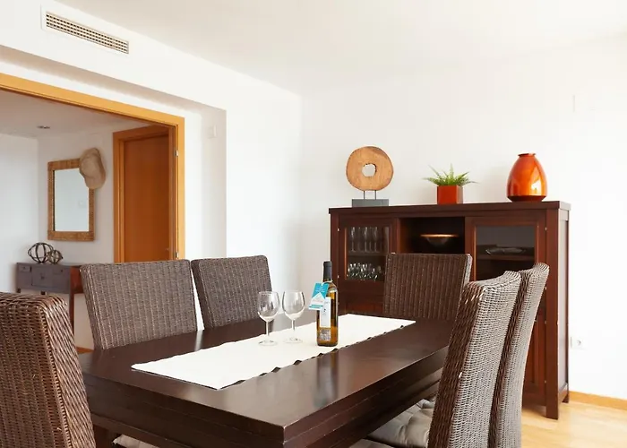 公寓 Lets Holidays Amazing Front Sea Views